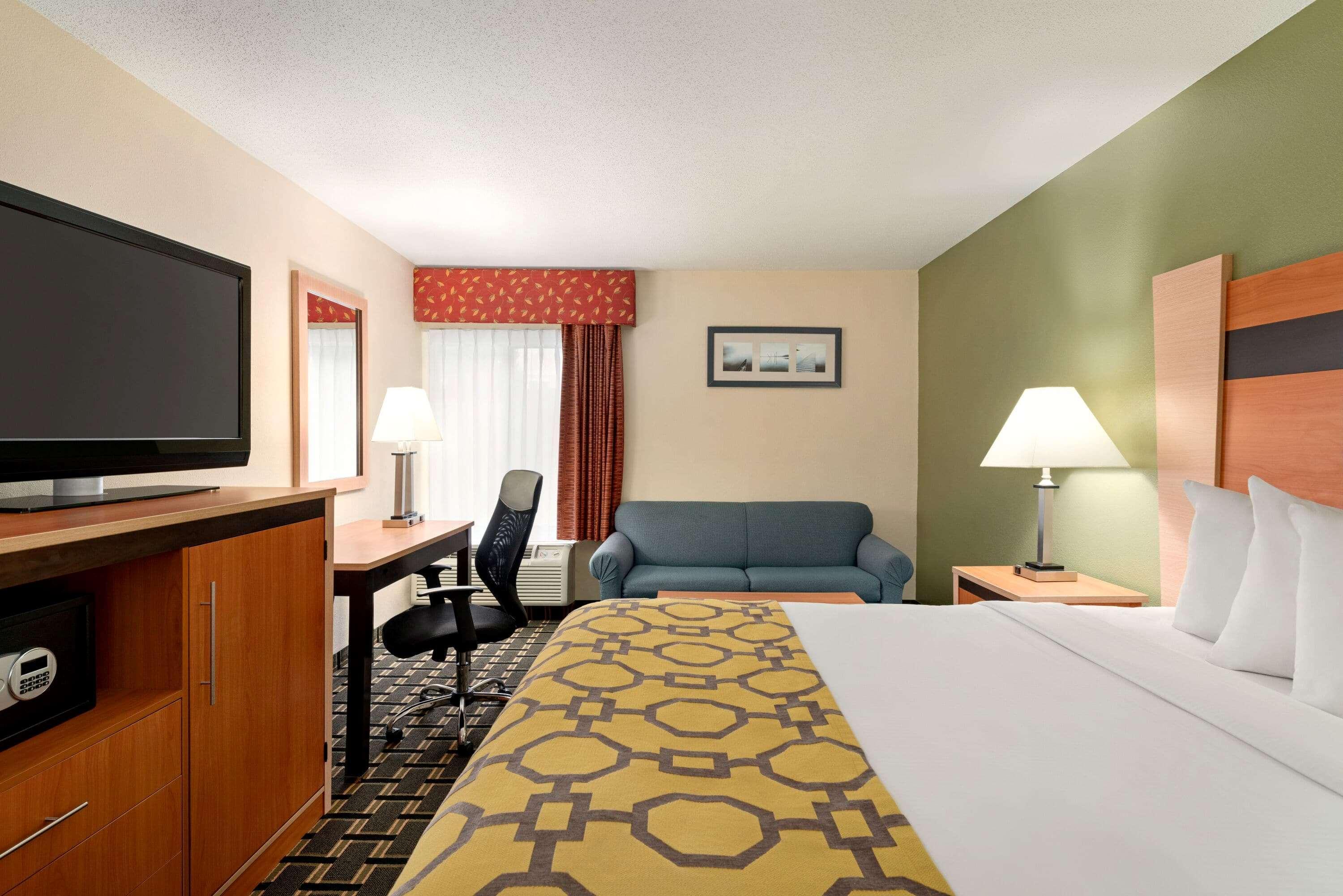 Baymont By Wyndham North Dartmouth Fall River Exterior foto